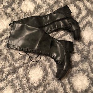 Combat boots size 71/2 by Bucco